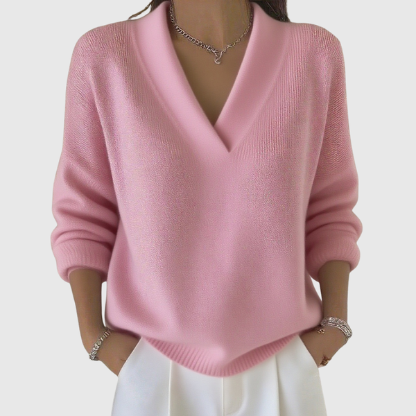 Faye | Soft V-Neck Sweater in Casual Fit