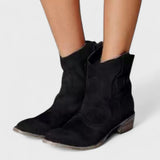 Carlotta | Timeless Elegant Ankle Boots